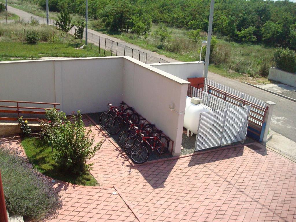 Pension Oasis Costinesti Exterior photo